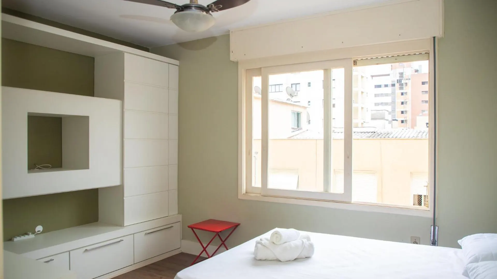 Apartamento Entre Parque Moinhos E Country Club Poa Zg6320 Porto Alegre